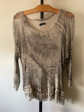 Cocco Bella Italy Silk Blend Layered Crochet Lace Blouse Top Abstract Boho